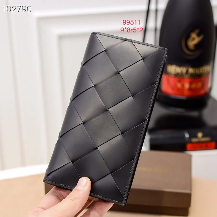 🎉🎉🎉BOTTEA VENETA Style No.: 99511# Material: Imported fetal cowhide hand-woven Specifications: Picture size BVBVBV